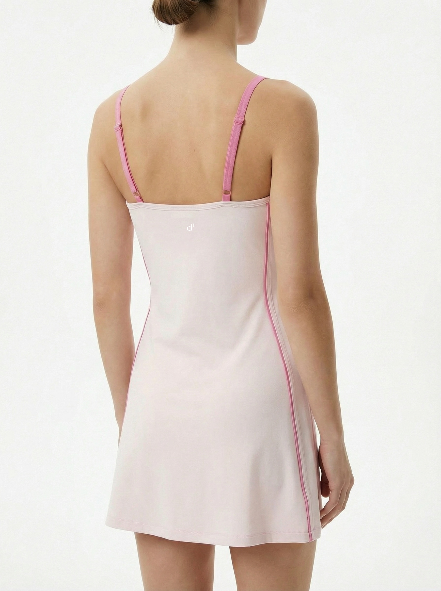 背后细节图logo修改