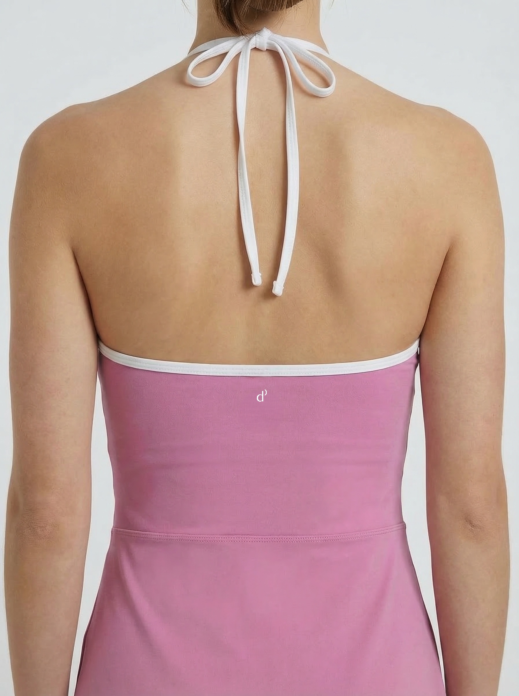 背面细节logo修复