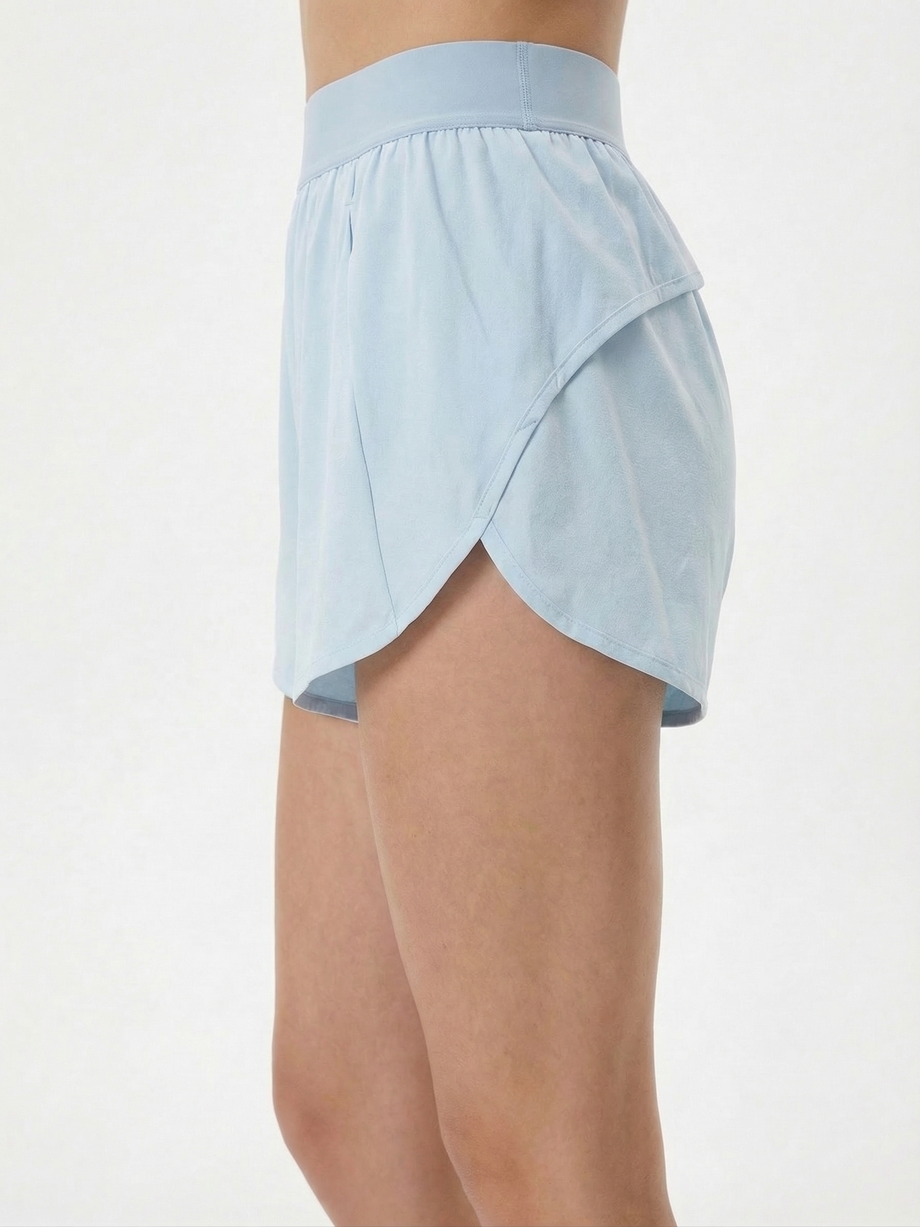 裤子侧面细节图